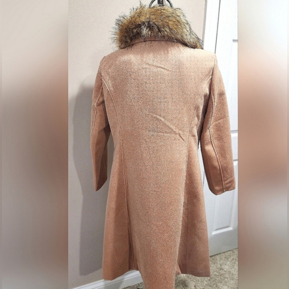 NWT Hearts and Roses 3874 Chrissette Coat/ Detachable Faux Fur Collar Size 14 - Picture 2 of 12
